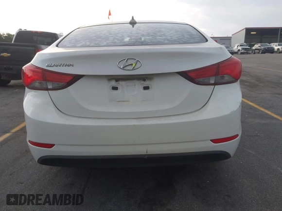 2016 Hyundai Elantra SE z VIN 5NPDH4AE0GH688736, wystawiony jako IAAI lot #42390551 z przebiegiem 225 366 mil mil oraz . Historia ofert i sprzedaży dostępna na DreamBid. Obrazek 20.