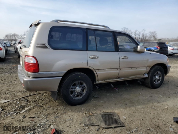 2002 Lexus LX 470 with VIN JTJHT00W323520240, listed as a Copart auction lot 46495595 with 187,788 mi miles and Salvage Title. Bid and sale history available at carsss.com. Image 3.