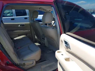 2014 Nissan Pathfinder SL with VIN 5N1AR2MN8EC725732, listed as a IAAI auction lot 42215625 with 110,641 mi miles and . Bid and sale history available at DreamBid. Image 8.