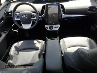 2017 Toyota Prius Plus z VIN JTDKARFP8H3049875, wystawiony jako Copart lot #54362185 z przebiegiem 81 193 mil mil oraz Szkoda całkowita • Salvage title. Historia ofert i sprzedaży dostępna na DreamBid. Obrazek 8.