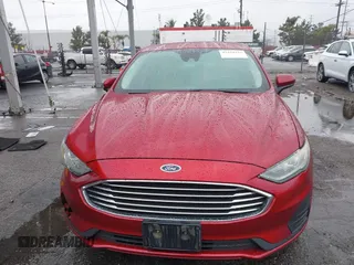 2019 Ford Fusion SE with VIN 3FA6P0HD0KR104302, listed as a IAAI auction lot 41550333 with 73,894 mi miles. Bid and sale history available at carsss.com. Image 12.
