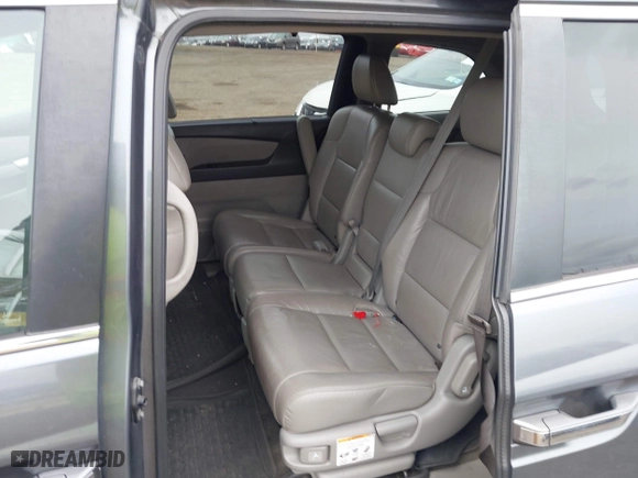 2011 Honda Odyssey EX-L with VIN 5FNRL5H61BB036921, listed as a IAAI auction lot 41939802 with 126,656 mi miles. Bid and sale history available at carsss.com. Image 8.