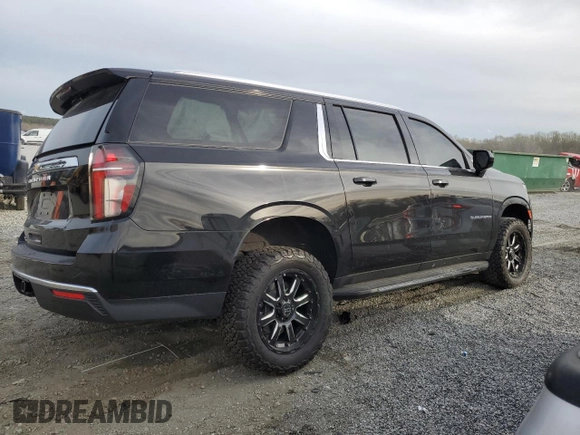2023 Chevrolet Suburban z VIN 1GNSKBET9PR554250, wystawiony jako Copart lot #50294985 z przebiegiem 20 499 mil mil oraz Szkoda całkowita • Salvage title. Historia ofert i sprzedaży dostępna na DreamBid. Obrazek 3.