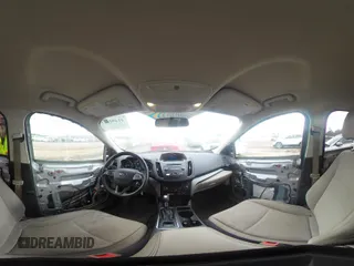 2017 Ford Escape SE z VIN 1FMCU9GDXHUA46689, wystawiony jako IAAI lot #41492523 z przebiegiem 67 401 mil mil oraz . Historia ofert i sprzedaży dostępna na DreamBid. Obrazek 21.