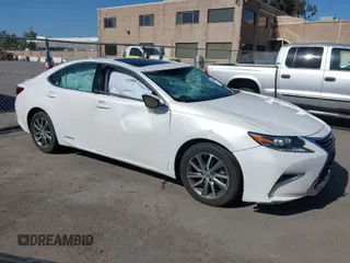 2017 Lexus ES 300h with VIN JTHBW1GG4H2162065, listed as a IAAI auction lot 41982541 with 132,908 mi miles and . Bid and sale history available at DreamBid. Image 1.