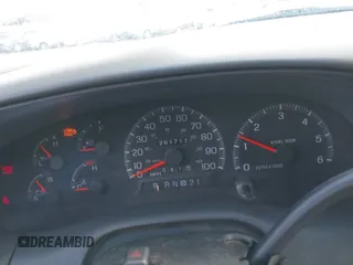 1998 Ford F-150 с VIN 1FTZF18W3WKB01356, выставлен на аукционе IAAI как лот 41718893 с пробегом 261 717 миль миль и . История ставок и продаж доступна на DreamBid. Изображение 7.