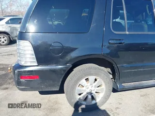 2007 Mercury Mountaineer z VIN 4M2EU47EX7UJ19383, wystawiony jako IAAI lot #41859977 z przebiegiem 186 297 mil mil oraz . Historia ofert i sprzedaży dostępna na DreamBid. Obrazek 14.