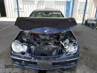 2007 Mercedes-Benz C 230 Sport с VIN WDBRF52H77F924124, выставлен на аукционе Copart как лот 59663595 с пробегом 126 935 миль миль и Списание • Salvage title. История ставок и продаж доступна на DreamBid. Изображение 5.