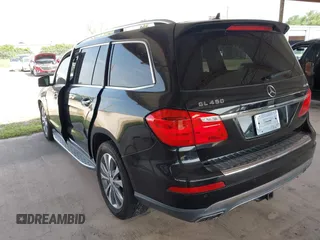2015 Mercedes-Benz GL-Class GL 450 with VIN 4JGDF6EE2FA513286, listed as a IAAI auction lot 41931230 with 88,492 mi miles. Bid and sale history available at carsss.com. Image 3.