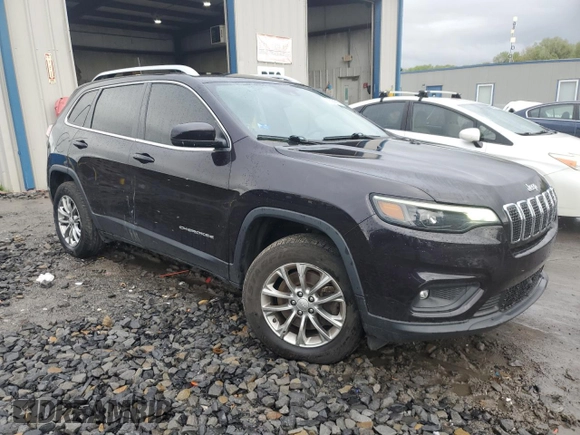 2021 Jeep Cherokee Latitude Plus z VIN 1C4PJMLB4MD233507, wystawiony jako Copart lot #55329365 z przebiegiem 68 690 mil mil oraz Szkoda całkowita • Salvage title. Historia ofert i sprzedaży dostępna na DreamBid. Obrazek 4.
