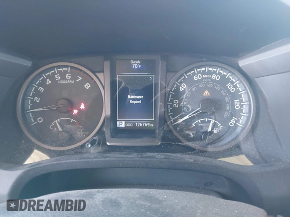 2017 Toyota Tacoma SR5 z VIN 3TMCZ5AN0HM110825, wystawiony jako IAAI lot #42297408 z przebiegiem 126 769 mil mil oraz . Historia ofert i sprzedaży dostępna na DreamBid. Obrazek 7.