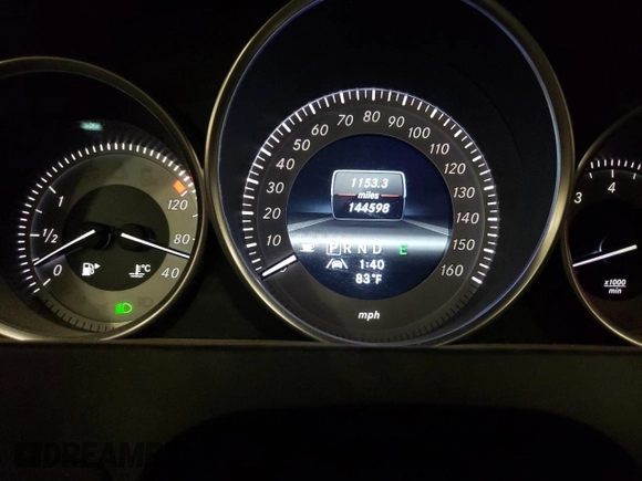 2013 Mercedes-Benz C 250 z VIN WDDGJ4HB6DF991593, wystawiony jako Copart lot #55407055 z przebiegiem 144 598 mil mil oraz Szkoda całkowita • Salvage title. Historia ofert i sprzedaży dostępna na DreamBid. Obrazek 9.