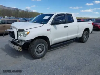 2010 Toyota Tundra 4WD Truck with VIN 5TFUY5F17AX122001, listed as a IAAI auction lot 41999716 with 107,139 mi miles. Bid and sale history available at carsss.com. Image 22.