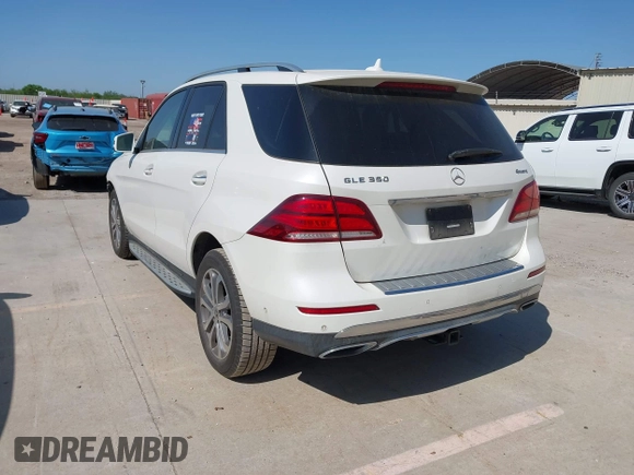 2017 Mercedes-Benz GLE 350 z VIN 4JGDA5HB3HA983856, wystawiony jako IAAI lot #41952807 z przebiegiem 51 106 mil mil oraz . Historia ofert i sprzedaży dostępna na DreamBid. Obrazek 3.