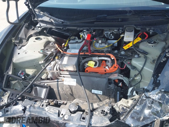2025 Tesla Model 3 Long Range z VIN 5YJ3E1EB0SF919659, wystawiony jako IAAI lot #42128333 z przebiegiem 2 068 mil mil oraz . Historia ofert i sprzedaży dostępna na DreamBid. Obrazek 10.