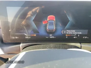 2023 BMW i4 eDrive35 z VIN WBY43AW09PFP96940, wystawiony jako Copart lot #85952064 z przebiegiem 18 978 mil mil oraz Szkoda całkowita • Salvage title. Historia ofert i sprzedaży dostępna na DreamBid. Obrazek 9.