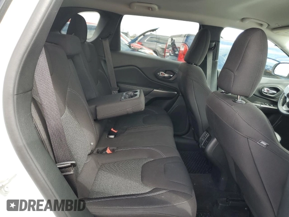2019 Jeep Cherokee Latitude with VIN 1C4PJLCX9KD129940, listed as a Copart auction lot 49899125 with 48,175 mi miles and Salvage title. Bid and sale history available at DreamBid. Image 11.