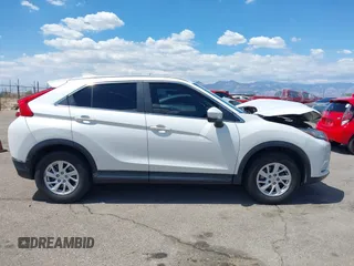 2019 Mitsubishi Eclipse Cross ES z VIN JA4AS3AA9KZ014205, wystawiony jako IAAI lot #42408043 z przebiegiem 107 639 mil mil oraz . Historia ofert i sprzedaży dostępna na DreamBid. Obrazek 14.