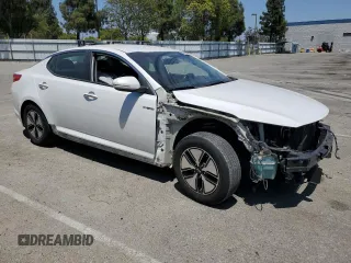 2013 Kia Optima EX with VIN KNAGM4AD4D5045377, listed as a Copart auction lot 60133295 with 197,475 mi miles and Salvage title. Bid and sale history available at DreamBid. Image 4.