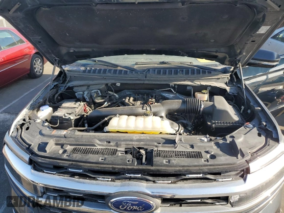 2022 Ford Expedition Max Limited z VIN 1FMJK1KT0NEA41696, wystawiony jako Copart lot #52596085 z przebiegiem 21 792 mil mil oraz Szkoda całkowita • Salvage title. Historia ofert i sprzedaży dostępna na DreamBid. Obrazek 12.