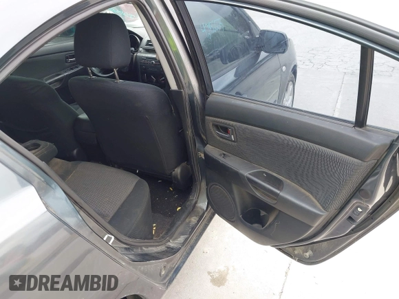 2009 Mazda Mazda3 i Touring Value with VIN JM1BK32F691204055, listed as a IAAI auction lot 42152273 with 252,960 mi miles. Bid and sale history available at carsss.com. Image 8.