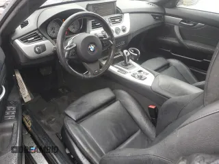 2011 BMW Z4 sDrive35is with VIN WBALM1C59BE633291, listed as a Copart auction lot 86403324 with 98,268 mi miles and Salvage Title. Bid and sale history available at carsss.com. Image 8.