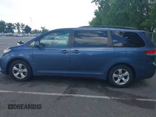 2014 Toyota Sienna LE AAS with VIN 5TDKK3DC6ES458218, listed as a IAAI auction lot 42670342 with 79,213 mi miles and . Bid and sale history available at DreamBid. Image 14.