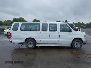 2014 Ford Econoline Passenger XL with VIN 1FBSS3BL9EDA92709, listed as a IAAI auction lot 42294310 with 368,889 mi miles and . Bid and sale history available at DreamBid. Image 13.