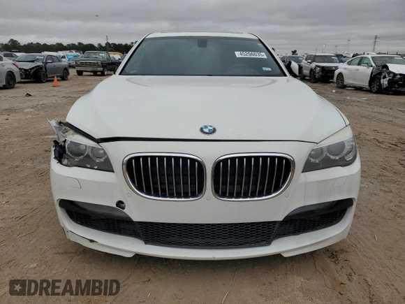 2015 BMW 7 Series 740Li with VIN WBAYE4C52FD947008, listed as a Copart auction lot 45206035 with 123,551 mi miles and Salvage Title. Bid and sale history available at DreamBid. Image 5.