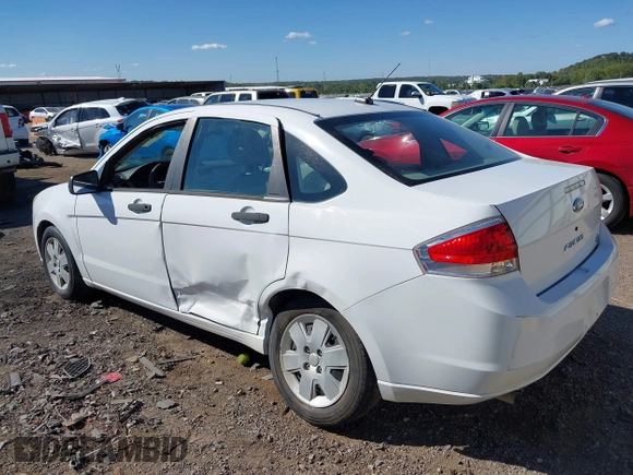 2008 Ford Focus S with VIN 1FAHP34N98W134025, listed as a IAAI auction lot 40354695 with 134,340 mi miles. Bid and sale history available at carsss.com. Image 3.