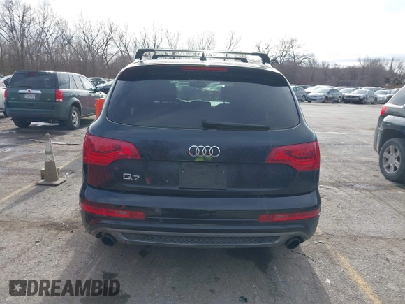 2012 Audi Q7 3.0T S line Prestige with VIN WA1DGBFEXCD007833, listed as a IAAI auction lot 41095179 with 149,538 mi miles. Bid and sale history available at carsss.com. Image 16.