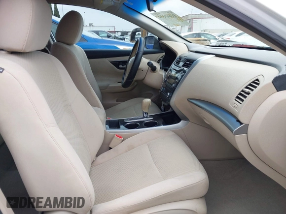2014 Nissan Altima SL with VIN 1N4AL3AP1EC151336, listed as a IAAI auction lot 41465174 with 176,136 mi miles and . Bid and sale history available at DreamBid. Image 5.