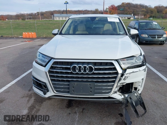 2017 Audi Q7 Premium Plus with VIN WA1LAAF78HD041060, listed as a IAAI auction lot 40892654 with 172,005 mi miles and . Bid and sale history available at DreamBid. Image 12.