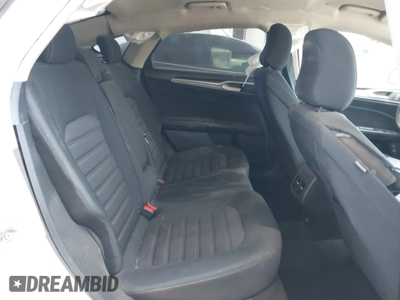 2020 Ford Fusion SE with VIN 3FA6P0LU9LR227928, listed as a IAAI auction lot 42445186 with 59,431 mi miles and . Bid and sale history available at DreamBid. Image 8.