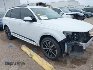 2021 Audi Q7 Premium Plus with VIN WA1LXAF7XMD032806, listed as a IAAI auction lot 41316768 with 47,032 mi miles and . Bid and sale history available at DreamBid. Image 1.