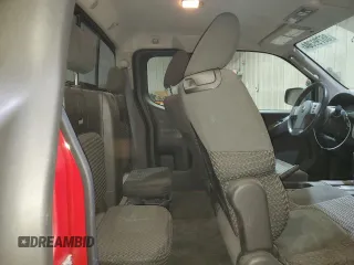 2010 Nissan Frontier SE z VIN 1N6AD0CW0AC406348, wystawiony jako Copart lot #86799304 z przebiegiem 89 812 mil mil oraz Szkoda całkowita • Salvage title. Historia ofert i sprzedaży dostępna na DreamBid. Obrazek 10.