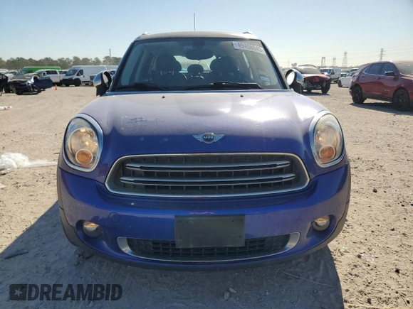 2015 MINI Countryman with VIN WMWZB3C53FWR44727, listed as a Copart auction lot 49456945 with 89,381 mi miles and Salvage Title. Bid and sale history available at DreamBid. Image 5.
