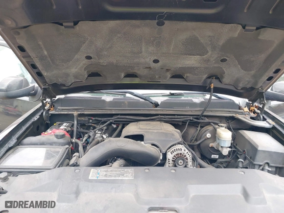 2009 Chevrolet Silverado 1500 LTZ with VIN 3GCEK33309G212297, listed as a IAAI auction lot 41716572 with 158,451 mi miles. Bid and sale history available at carsss.com. Image 10.