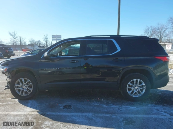 2020 Chevrolet Traverse LT Cloth with VIN 1GNEVGKWXLJ242835, listed as a IAAI auction lot 41251285 with 55,639 mi miles. Bid and sale history available at carsss.com. Image 14.