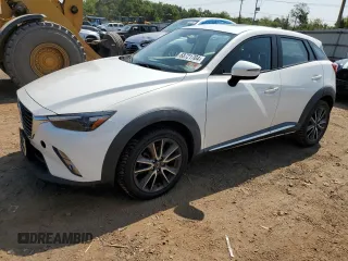 2017 Mazda CX-3 Grand Touring with VIN JM1DKFD77H0141102, listed as a Copart auction lot 68721704 with 45,204 mi miles and Salvage Title. Bid and sale history available at carsss.com. Image 1.