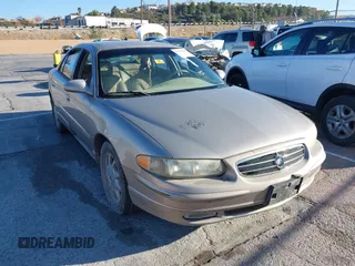 1998 Buick Regal LS with VIN 2G4WB52K5W1610050, listed as a IAAI auction lot 41353329 with 1 mi miles. Bid and sale history available at carsss.com. Image 1.
