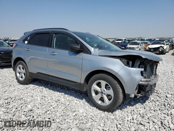 2022 Ford Edge SE z VIN 2FMPK4G94NBA28065, wystawiony jako Copart lot #88451175 z przebiegiem 25 618 mil mil oraz Szkoda całkowita • Salvage title. Historia ofert i sprzedaży dostępna na DreamBid. Obrazek 4.