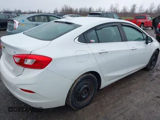 2017 Chevrolet Cruze LT with VIN 1G1BE5SM0H7100327, listed as a IAAI auction lot 42012403 with 122,493 mi miles and . Bid and sale history available at DreamBid. Image 4.