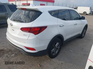 2017 Hyundai Santa Fe 2.4L z VIN 5XYZT3LB2HG412388, wystawiony jako IAAI lot #41174620 z przebiegiem 122 237 mil mil oraz . Historia ofert i sprzedaży dostępna na DreamBid. Obrazek 4.