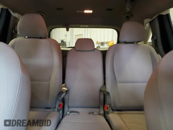 2016 Kia Sedona LX with VIN KNDMB5C17G6165581, listed as a Copart auction lot 53737215 with 160,030 mi miles and Non Repairable. Bid and sale history available at carsss.com. Image 10.