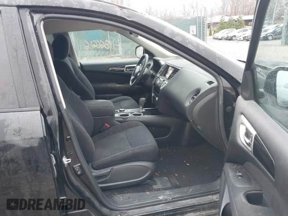 2013 Nissan Pathfinder SV with VIN 5N1AR2MM5DC646315, listed as a IAAI auction lot 41866616 with 150,978 mi miles. Bid and sale history available at carsss.com. Image 5.