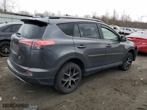 2018 Toyota RAV4 SE with VIN JTMJFREVXJJ175959, listed as a Copart auction lot 47733905 with 89,417 mi miles and Salvage Title. Bid and sale history available at carsss.com. Image 3.