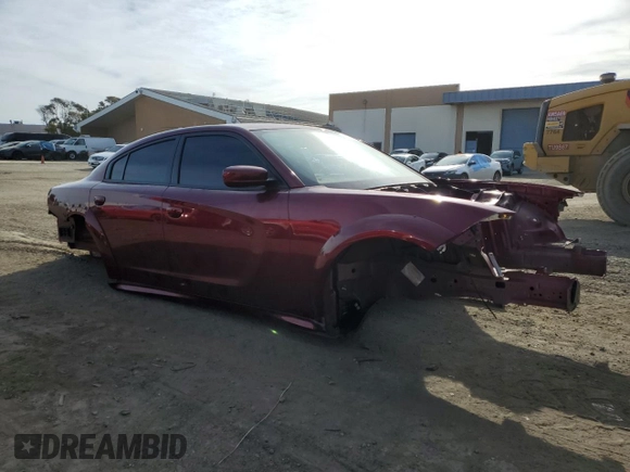 2020 Dodge Charger Scat Pack Widebody z VIN 2C3CDXGJ3LH197081, wystawiony jako Copart lot #47106555 z przebiegiem Nie podano mil oraz Nie do naprawy • Non repairable. Historia ofert i sprzedaży dostępna na DreamBid. Obrazek 4.