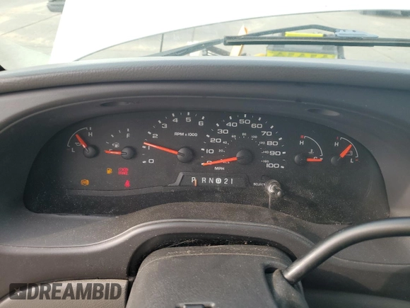 2006 Ford Econoline Passenger XL with VIN 1FBNE31L96HA61105, listed as a Copart auction lot 51996365 with 306,164 mi miles and Salvage title. Bid and sale history available at DreamBid. Image 9.