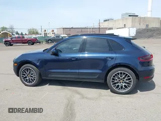 2018 Porsche Macan S with VIN WP1AB2A56JLB40010, listed as a IAAI auction lot 42126731 with 30,016 mi miles and . Bid and sale history available at DreamBid. Image 14.